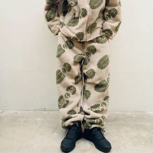 Supreme Timberland reversible pants